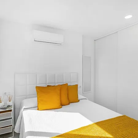 Lejlighed Newly Refurbished Beachfront San Bartolomé