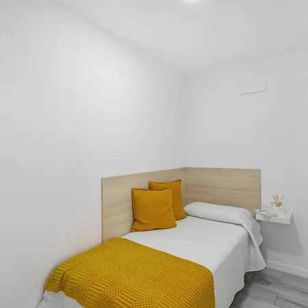 Lejlighed Newly Refurbished Beachfront *